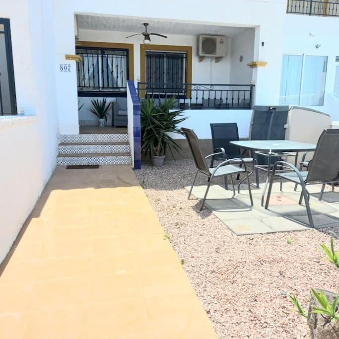 2 Bedroom Apartment. Orihuela. 외부 사진