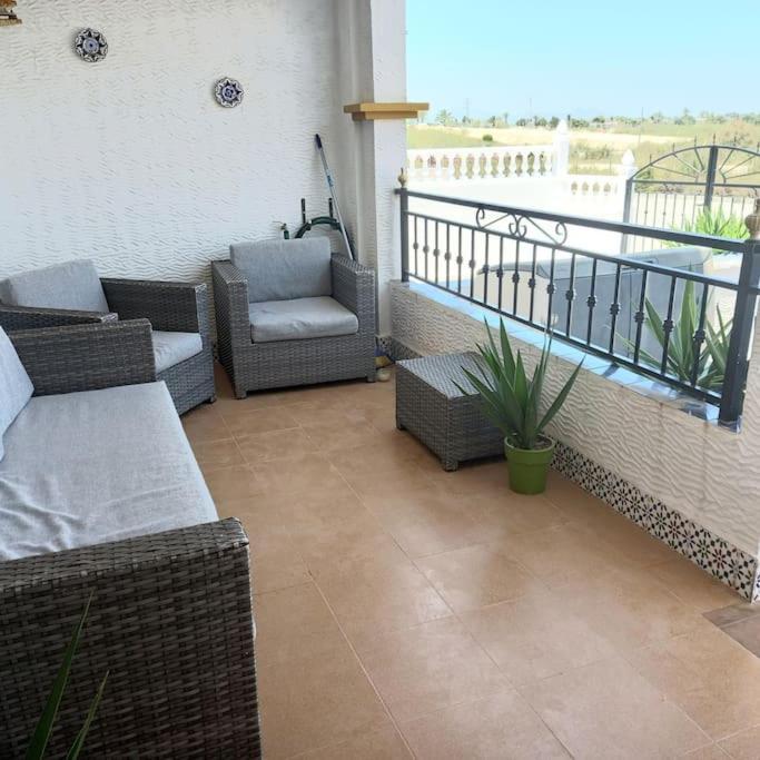 2 Bedroom Apartment. Orihuela. 외부 사진