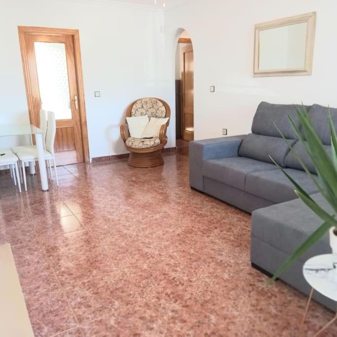 2 Bedroom Apartment. Orihuela. 외부 사진