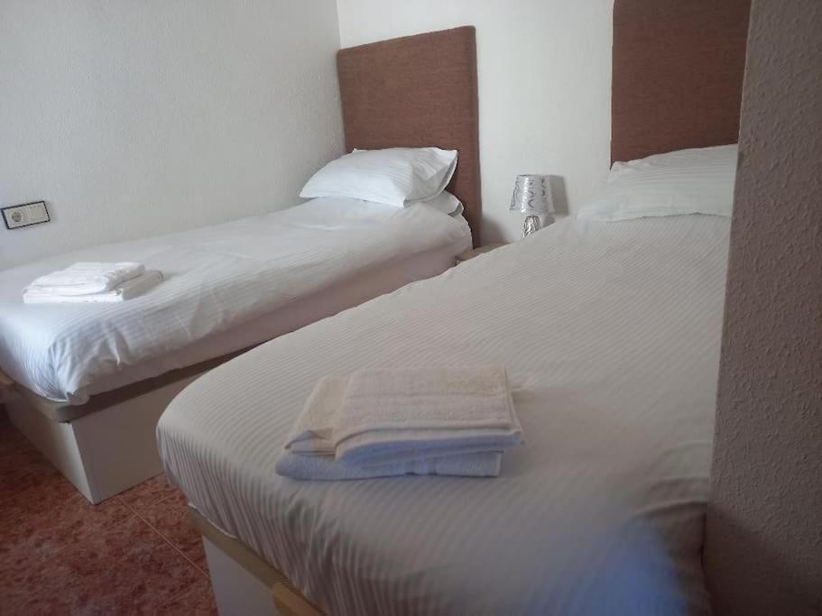 2 Bedroom Apartment. Orihuela. 외부 사진
