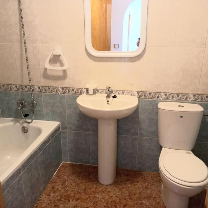 2 Bedroom Apartment. Orihuela. 외부 사진